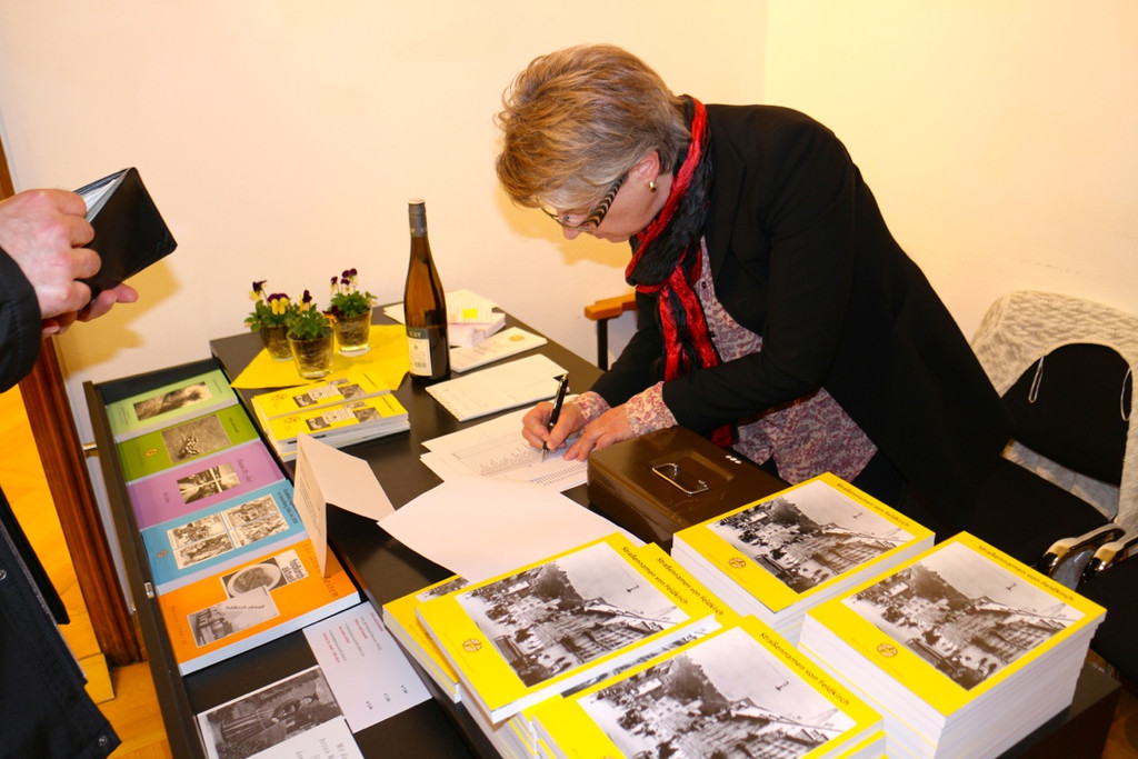 KOE_Buch Strassennamen von FK 6.jpg