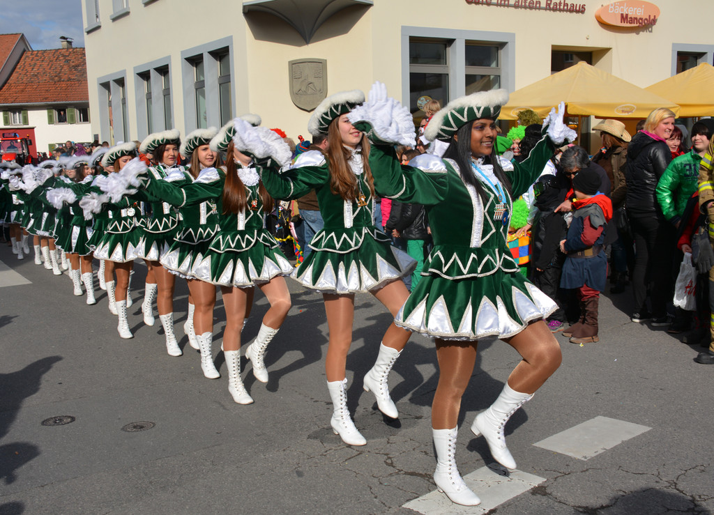 gardegirls schalmeien.jpg