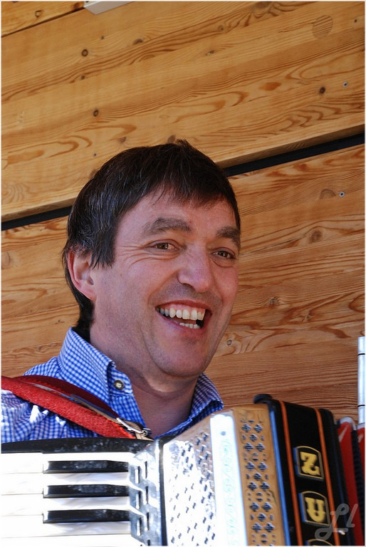 20140223_737_hahnenk__pflelaufauswahl_light.JPG