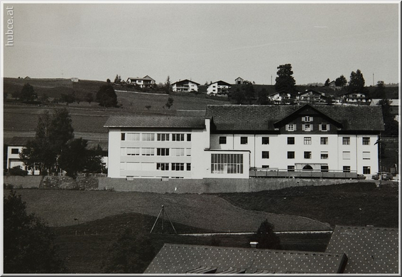 EA  034b.jpg