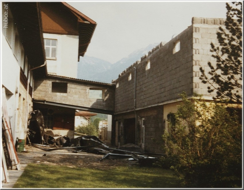 EA  037b.jpg