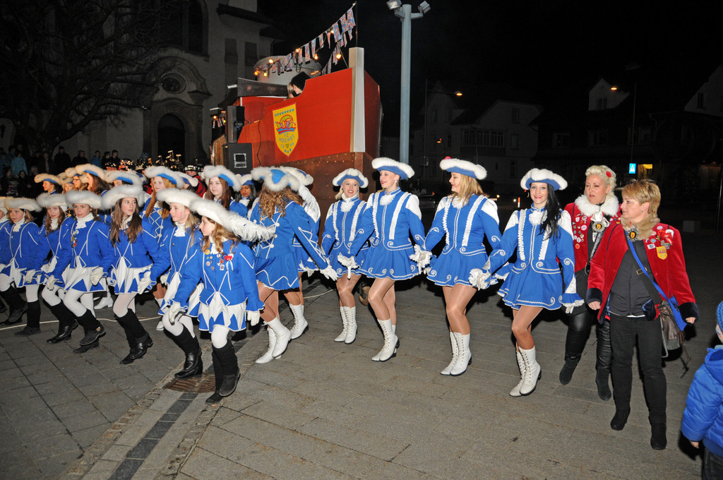 Schlu__sselu__bergabe Ho__chst 2014 43.jpg