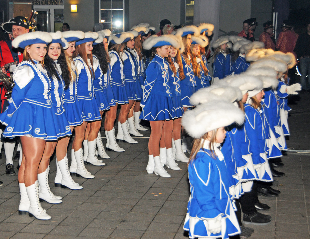 Schlu__sselu__bergabe Ho__chst 2014 48.jpg