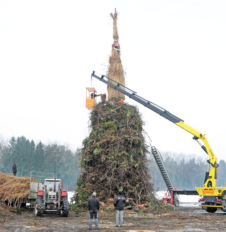 Funkenbau Dorf 16-02-2013 17.jpg