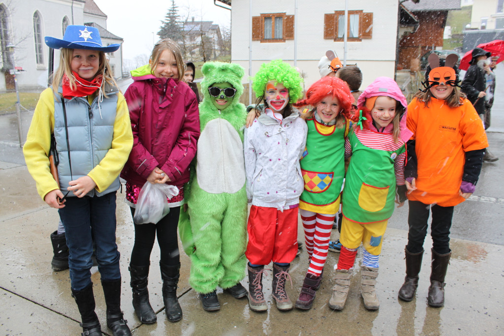 Pauline_Amelie_Anna Lena_ Klaudia_Theresa_Corinna_Hanna.jpg