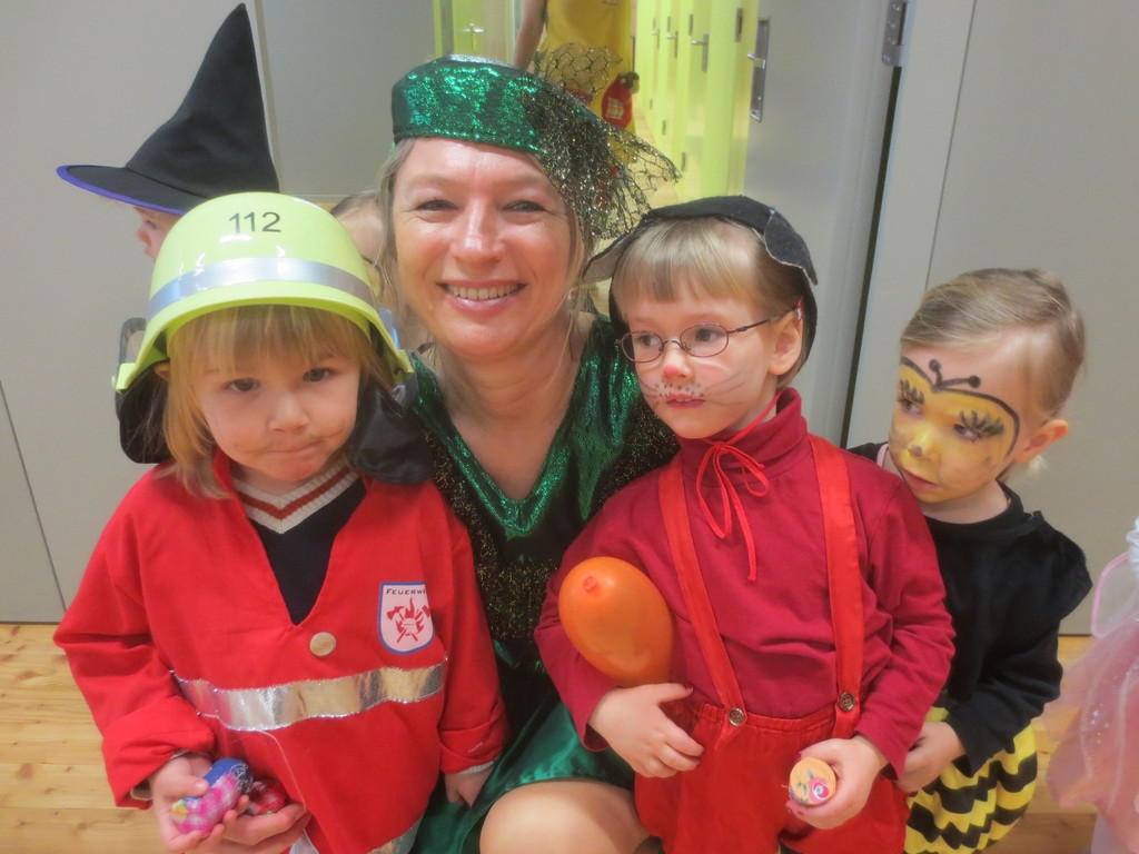 KinderHaus Seepark Fasching 2014 _15_.JPG