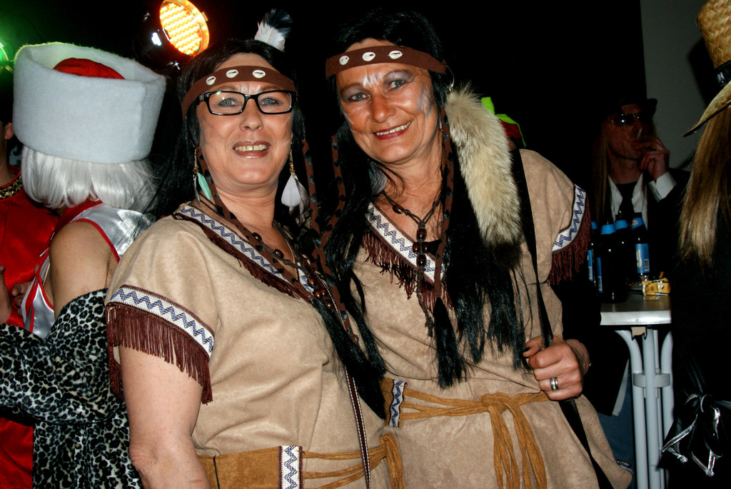 1 Christine und Monika.JPG