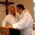 20 Pater Josef und Opa Manfred Hoffmann.JPG