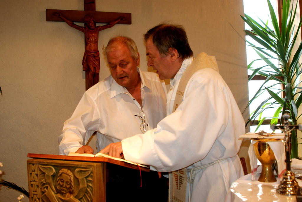20 Pater Josef und Opa Manfred Hoffmann.JPG