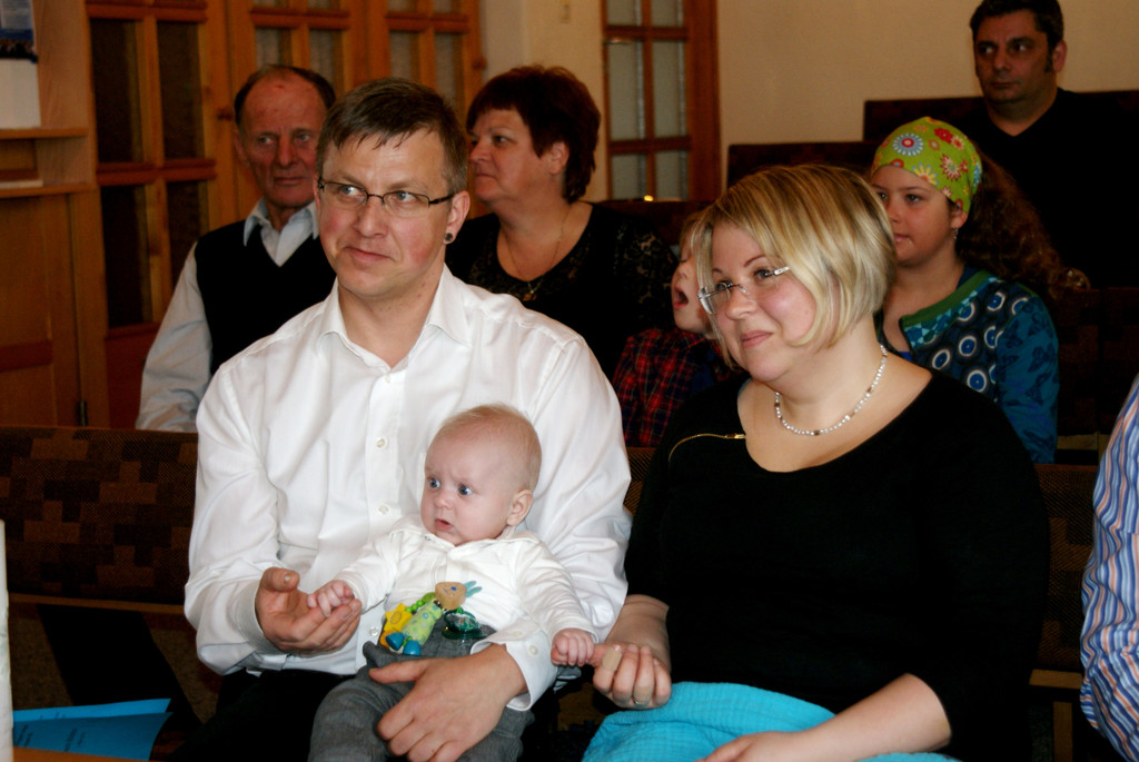 33 Andrea und Manfred Hoffmann mit klein David.JPG