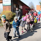Hexe am Brugger Funken montiert