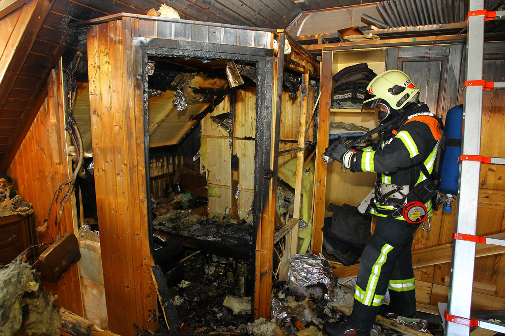 Zimmerbrand Go__tzis16.jpg