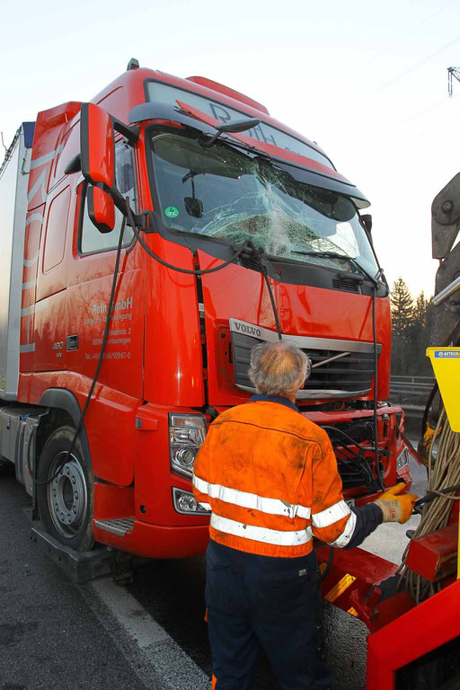 Unfall Rheintalautobahn07.jpg