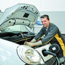 KFZ-Techniker-Meister und Co-Tech Gerd Furxer ist Z.E.-Experte bei Malin.