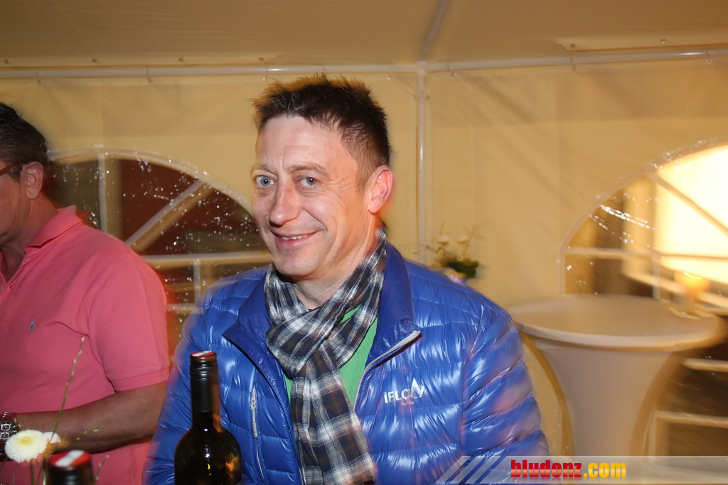 13561879.jpg