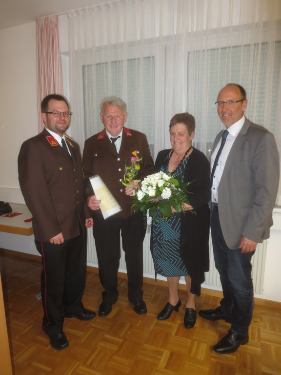 Fw Ehrung _2_.JPG