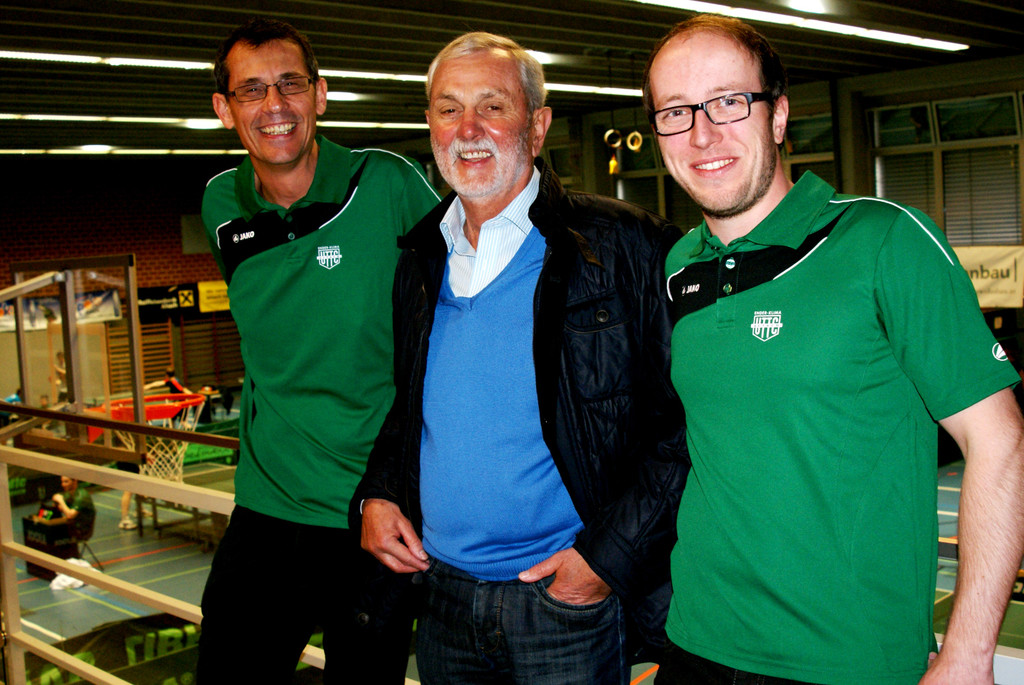 54 v_li_ J__rgen Vogelauer _Vize-Obmann__ Kurt Ender _Ender Klima__ Clemens Mair _Obmann_.JPG