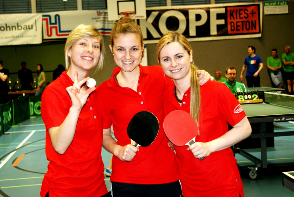 84 Fabienne_ Christina_ Julia - Topstick Meyer.JPG