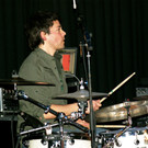 Flow Frick an den Drums.JPG