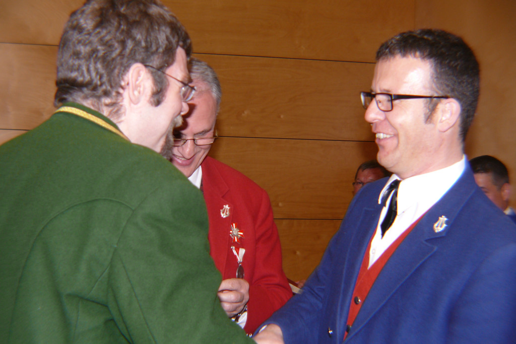 image003.jpg