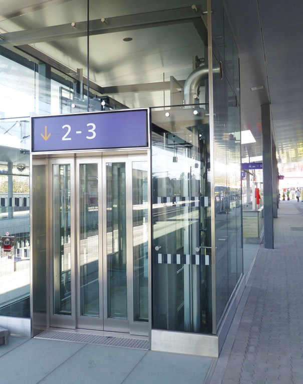 Bahnhof6a.jpg