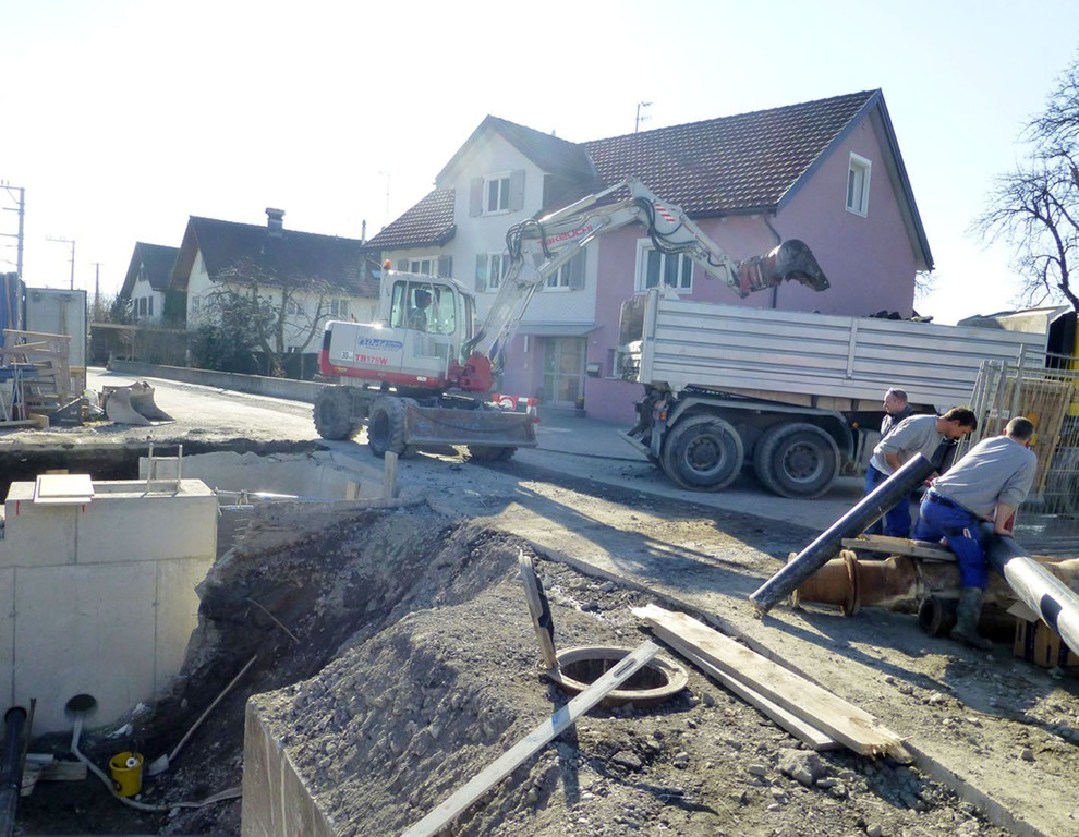 Bahnhof16c.jpg