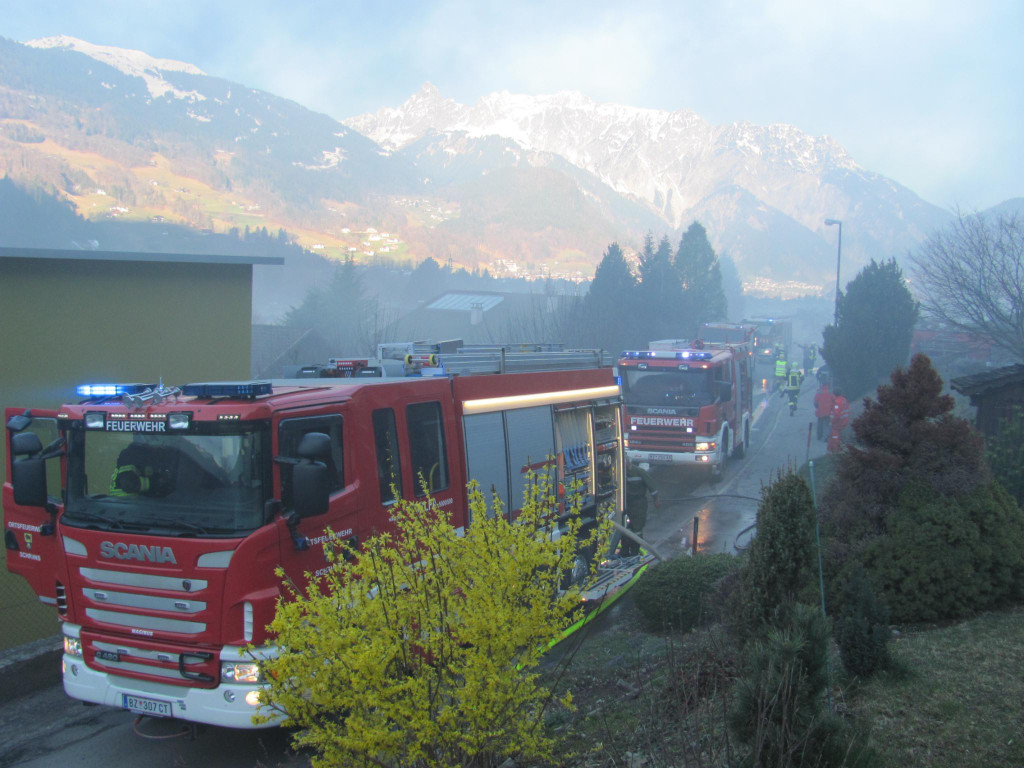 131___01_ IMG_4184.JPG