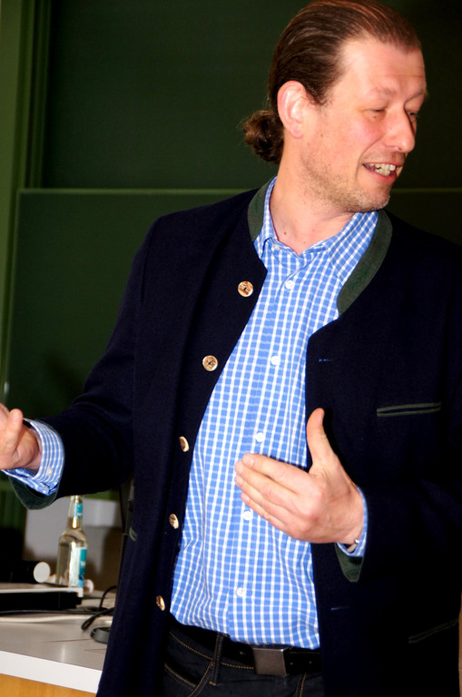 16 Referent DI Harald Fenz in Aktion.JPG