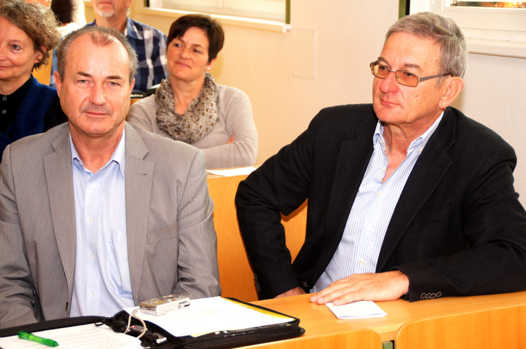 17 Norbert Carotta und Thomas Bitschnau als aufmerksame Zuh__rer.JPG