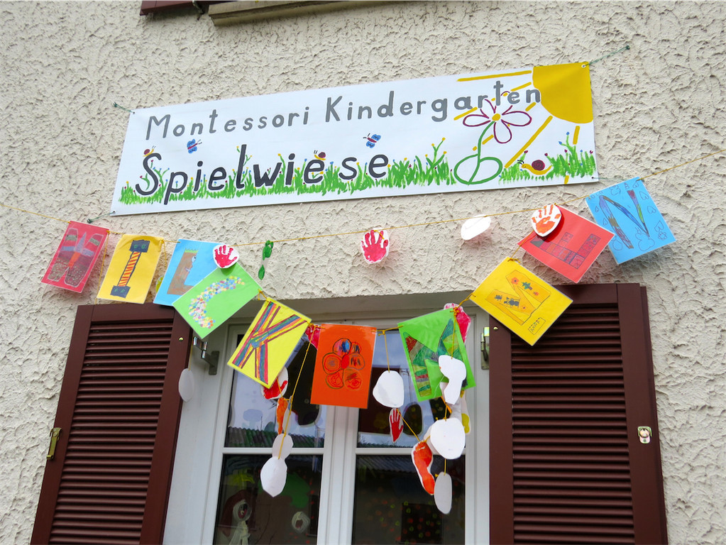 BK_Tag der offenen Tu__r Montesorrikindi Spielblume Tosters 40.JPG