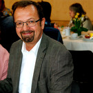 35 Rainer Siegele ist stolz auf seine M__derer Sportler.JPG