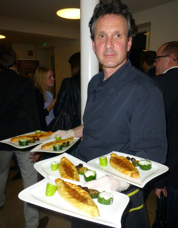 Gastro3Servieren.jpg