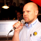 22 David freut sich __ber e_ positiven Abschluss.JPG
