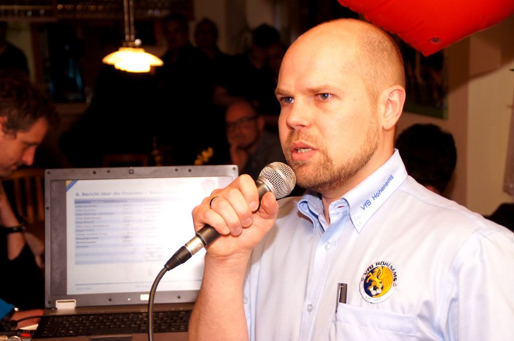 22 David freut sich __ber e_ positiven Abschluss.JPG