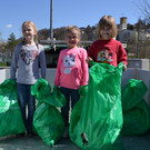 09 Sophia _7__ Lena _7_ und Nadine _6_ aus der 1_ Klasse.JPG