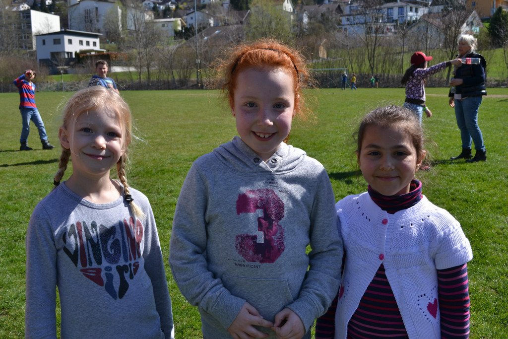 31 Sophie_ Elena und Zeynep.JPG