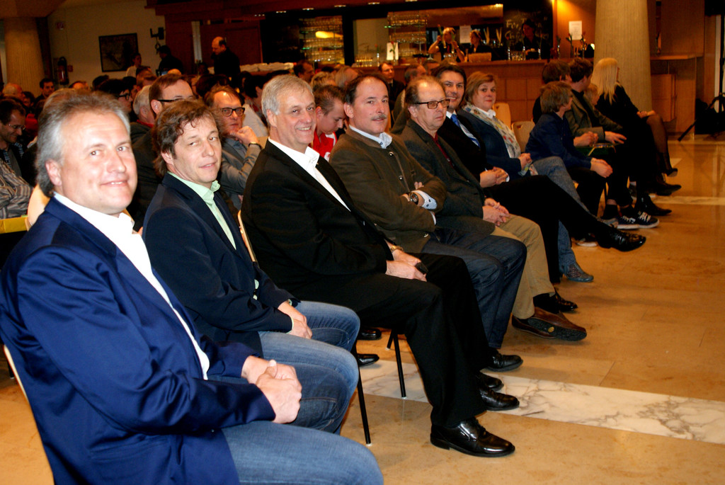 63 Die Gemeinde-Oberen ehrten ihre Sportler.JPG