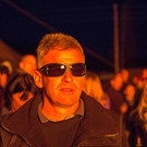Manche wussten sich mit einer Sonnenbrille vor der Hitzewelle zu schu__tzen.jpg