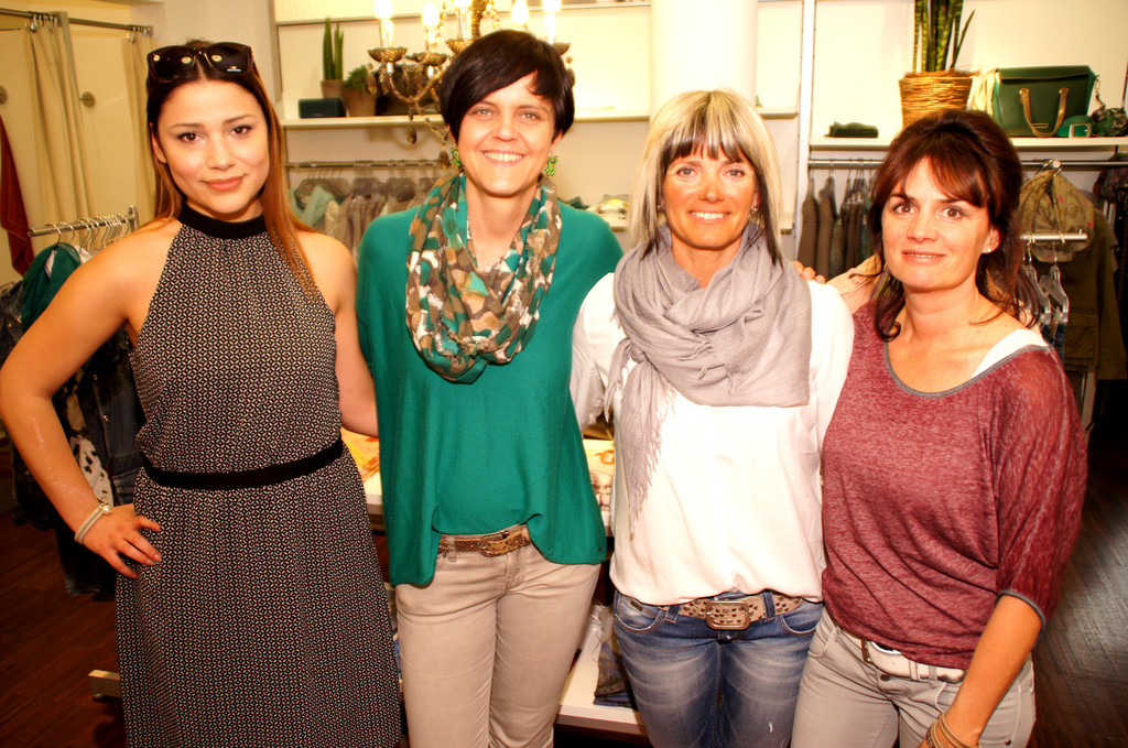13  Hicran_ Heidi_ Hilde und Barbara.JPG