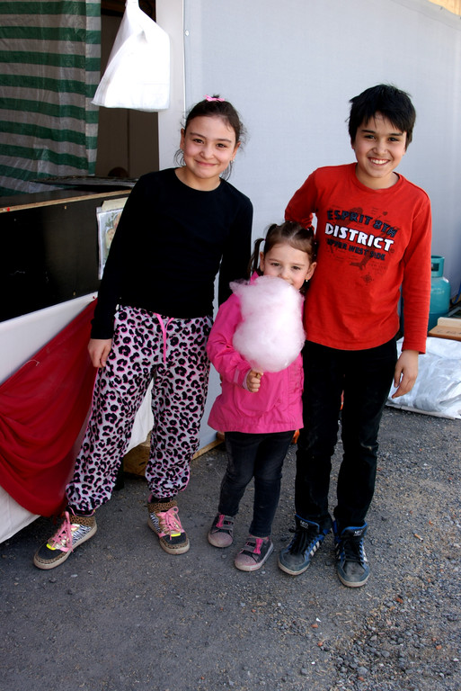Beyza_ Berra fatma_ Hakan.JPG