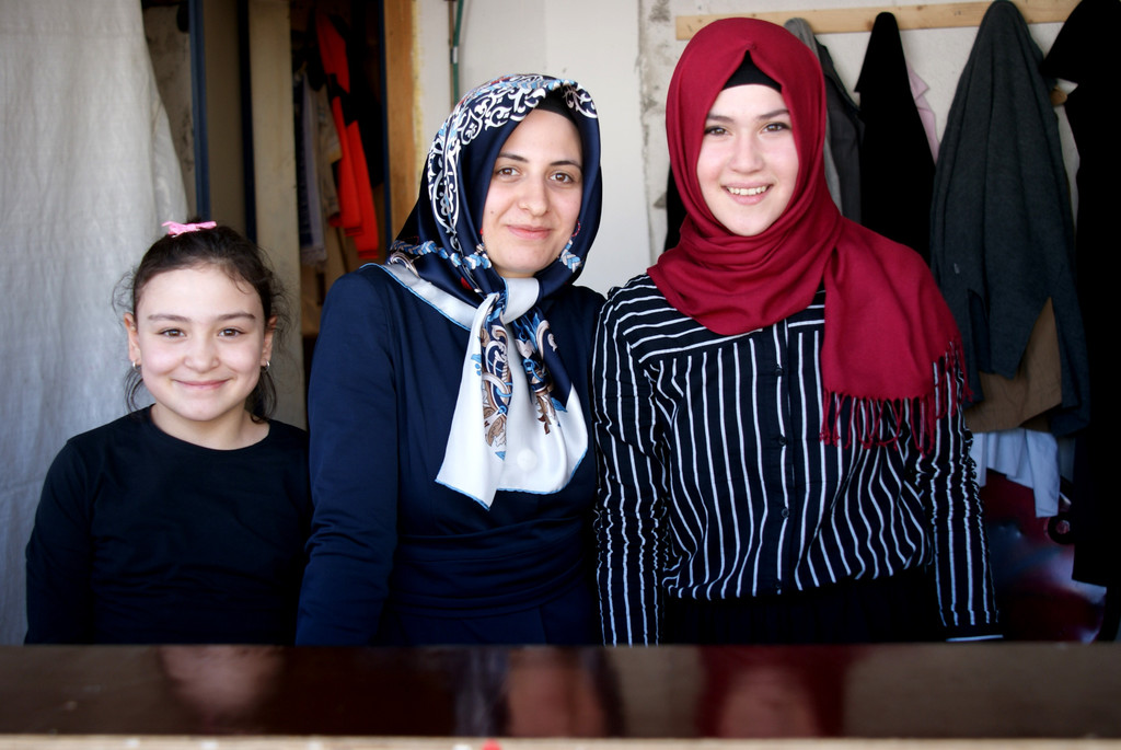 Beyza_ Esra_ G__ls__m.JPG