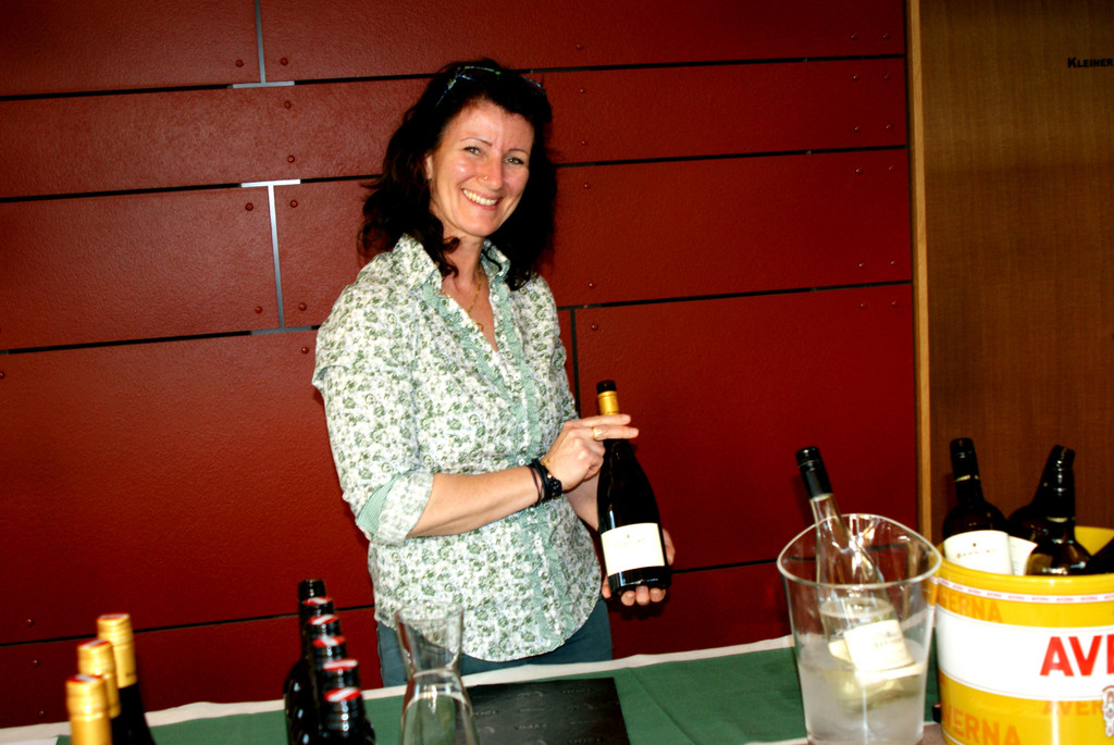 17 Theresia pr__sentierte das Weingut Bannert.JPG