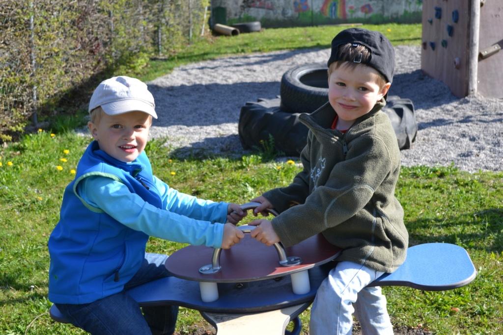 DSC_0078 Elias _3_ und Jakob _4_.JPG