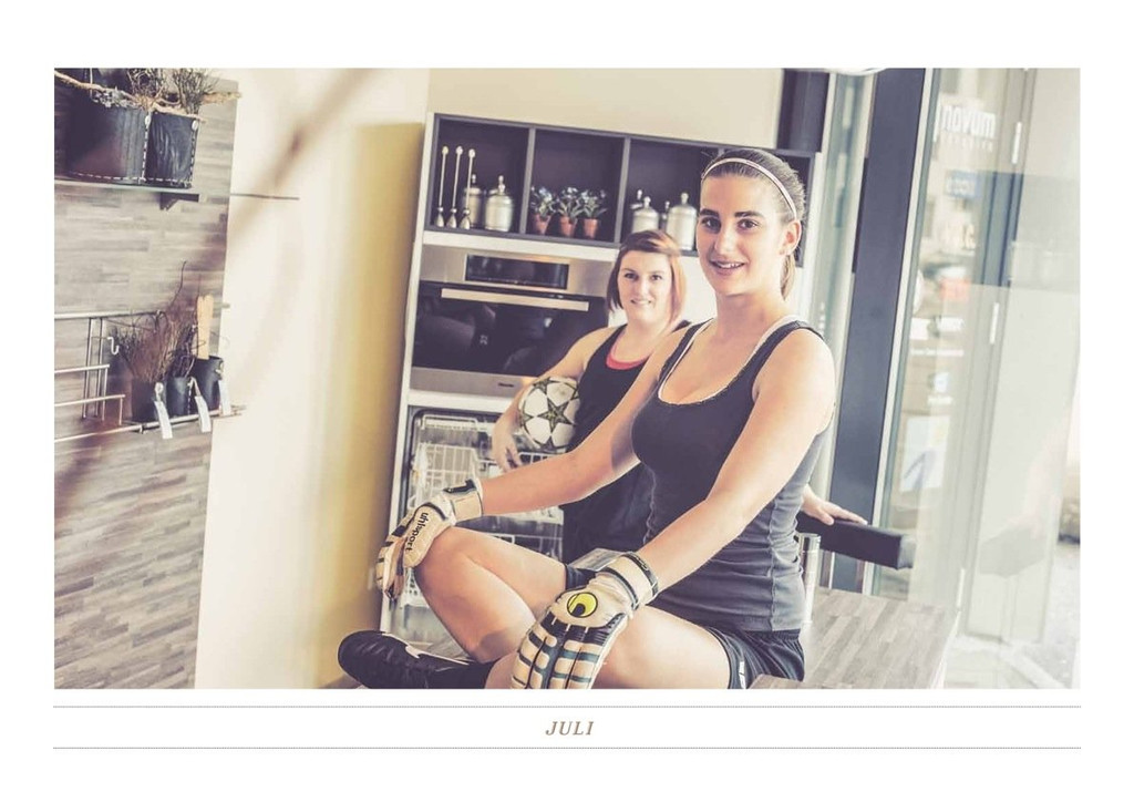 juli.jpg