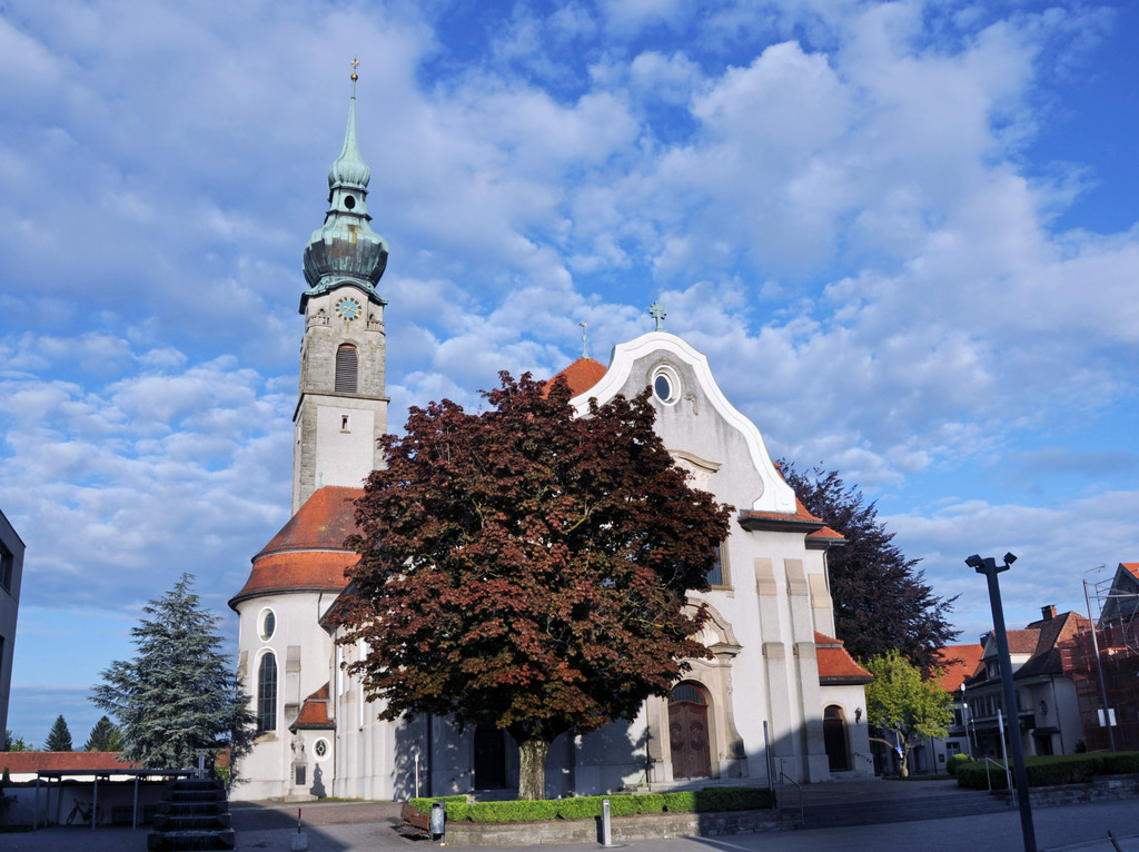 Kirche Ho__chst.jpg
