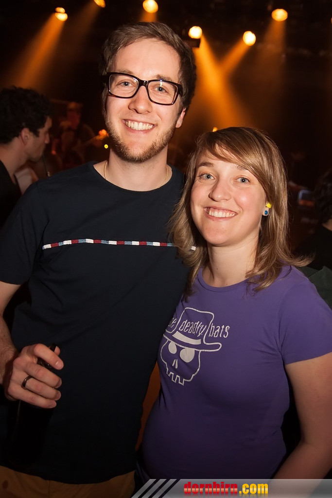 13597582.jpg