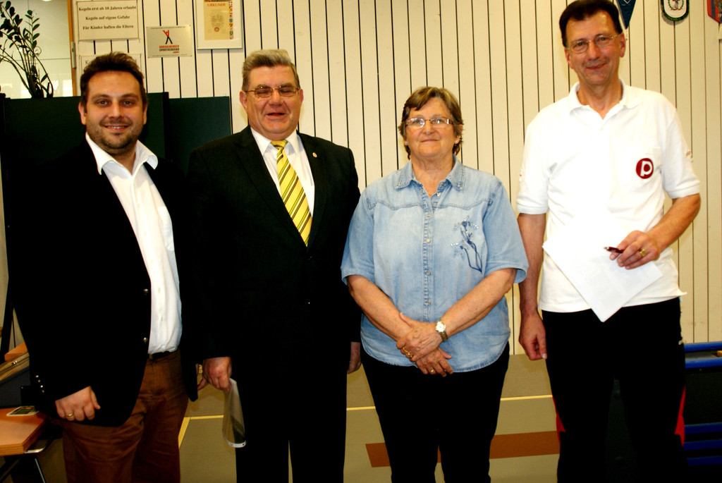 44 v_li_ Hubert L__tsch_ Erich De Gaspari_ Elisabeth Mayer_ Martin Scherrer.JPG
