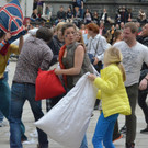 pillow fight 2014 - 18.jpg