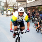 17 Roland T__l__si aus Ungarn f__hrte seine Stunts vor.JPG