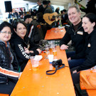 39 Gute Stimmung beim Open-House_ Christa_ Andrea_ Hansj__rg_ Carmen.JPG